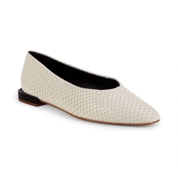 SAKS FIFTH AVENUE women’s Snake Embossed Leather Flats size 5.5 - Picture 1 of 14